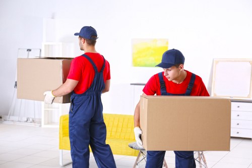 Moving van service for homes and businesses in Hackney
