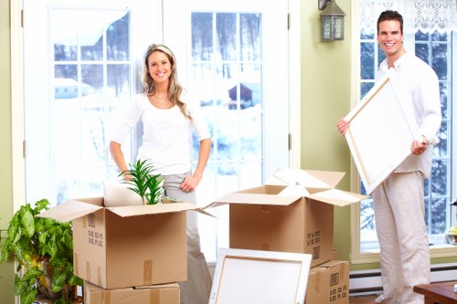 Service investigation and resolution during complaint handling